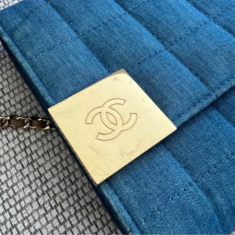 CHANEL 2002 denim